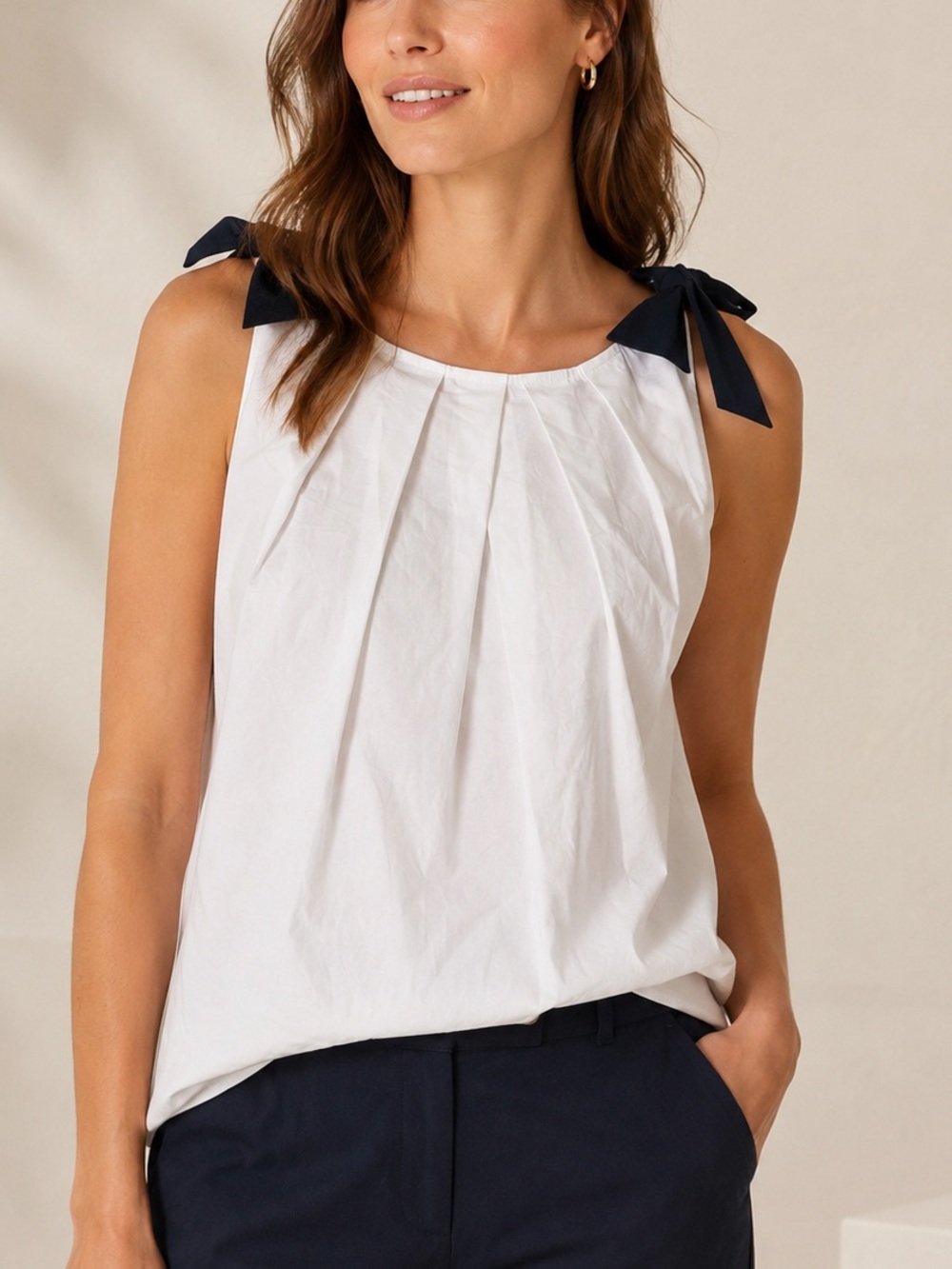 Brooks Brothers White Pleated Bow Shoulder Preppy Sleeveless Top size 10